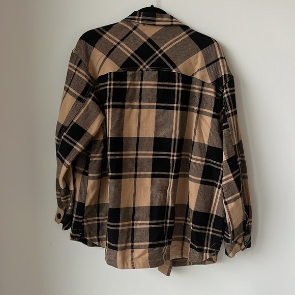 Womens shacket - Picture 5 of 5